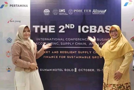 Dosen Fakultas Bisnis USB Jadi Presenter pada International Conference on Business, Accounting, Supply Chain and Logistics (ICBASL) UNS Surakarta